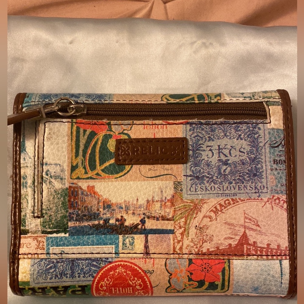 Relic wallet